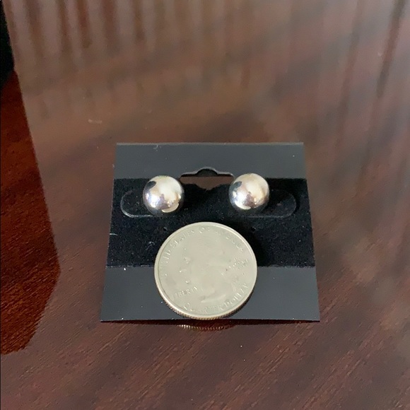 ⚪️ NWOT 10mm Sterling Ball Stud Earrings - Picture 2 of 4